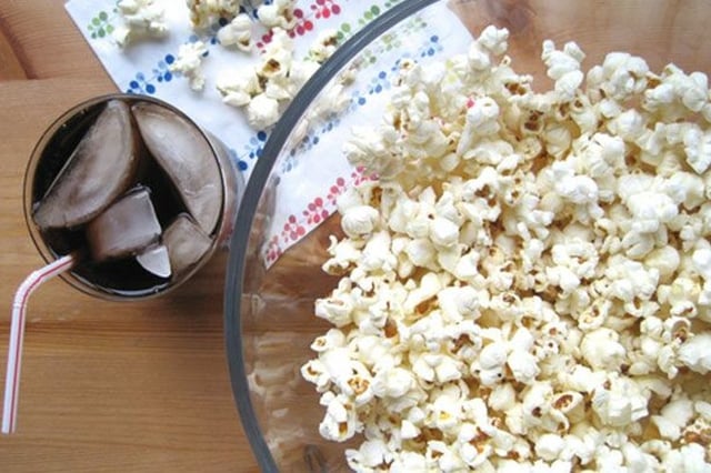 How to Make Perfect Popcorn (With Step-by-Step Photos!)
