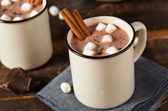 Easy Crock-Pot Hot Chocolate Recipe