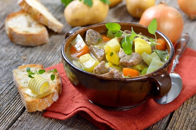 Best Crock-Pot Lamb Stew Recipe