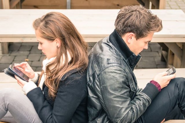 Could Your Cell Phone Be Ruining Your Relationship?